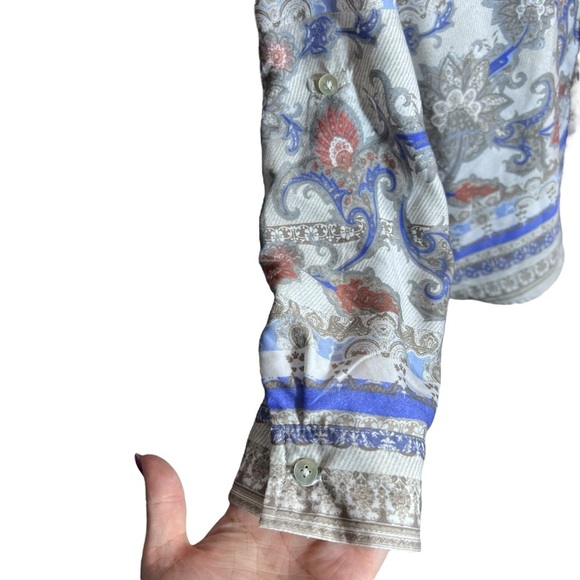 Chico's Coral Venetian Murals Modern Utility Button Up Shirt, Chico's Size 3 - Picture 6 of 10